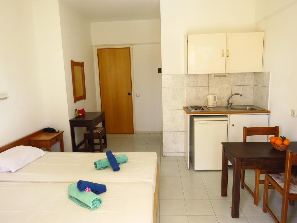 Hotel Margaret Kremastí Extérieur photo